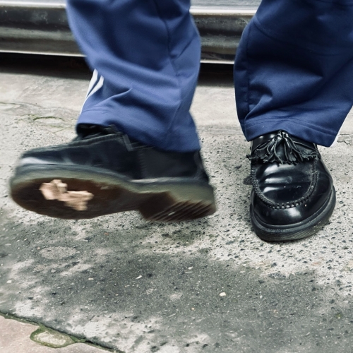 joey larsé, clip, mocassin  à gland, rap